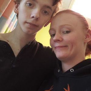 Meet your Posher, Crystal n clinton